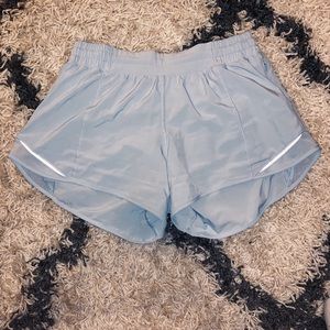 Lululemon Hotty Hot Short Long 4 inch